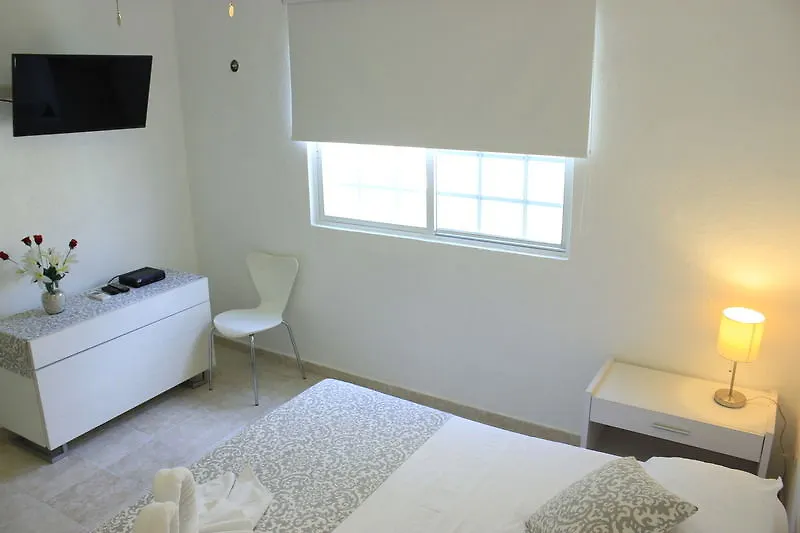 Apartamentos Las Torres Playa del Carmen Apartment