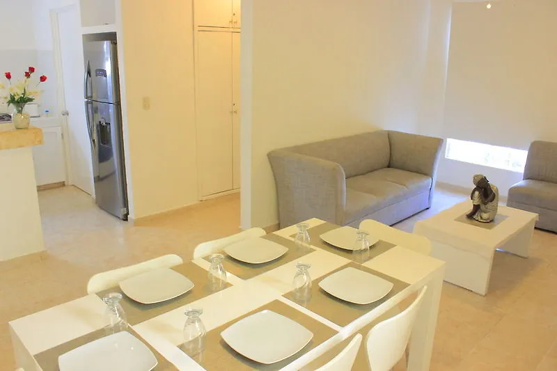 Apartamentos Las Torres Playa del Carmen 0*,